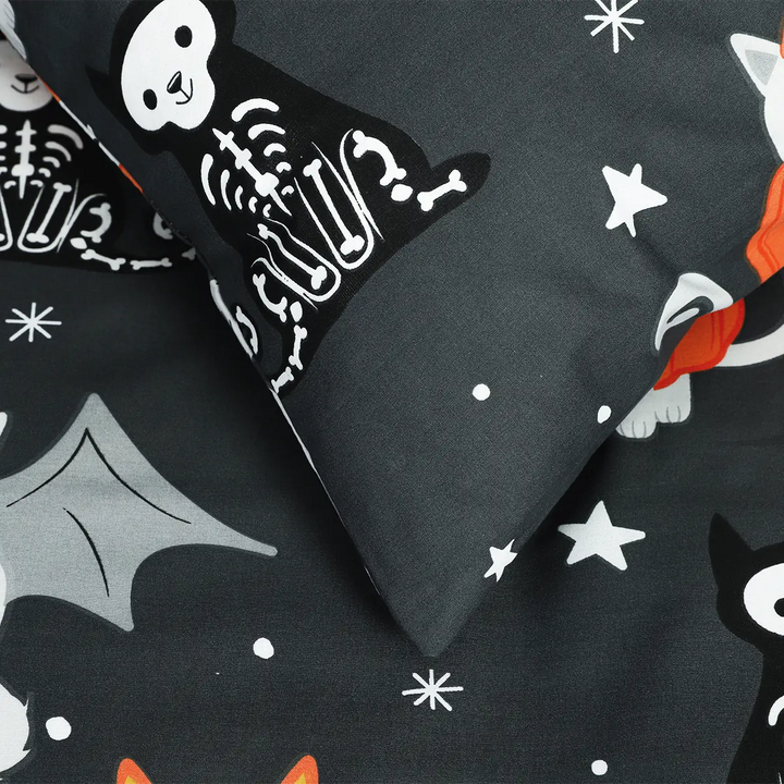 BED SHEET MOONLIT FELINE & BAT - KING Printed Range 144 TC HOMBEDROO 