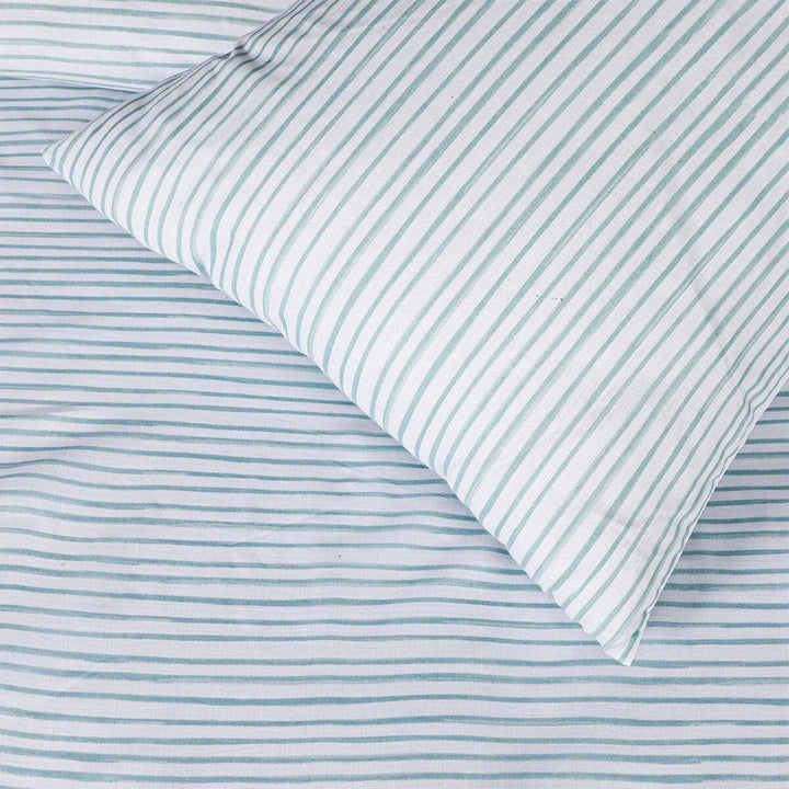BED SHEET D-061 - Queen Printed Range 144 TC HOMBEDROO 